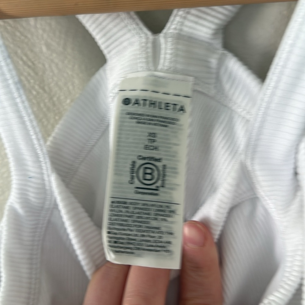 Athleta White Fitted Crop Tank Top - Picture 2 of 4